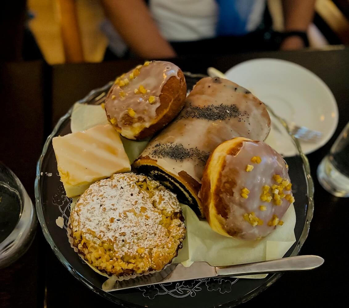 Spacer gastronomiczny dla gości indywidualnych po angielsku w Warszawie na Starym Mieście, Spacer kulinarny Stare Miasto Warszawa